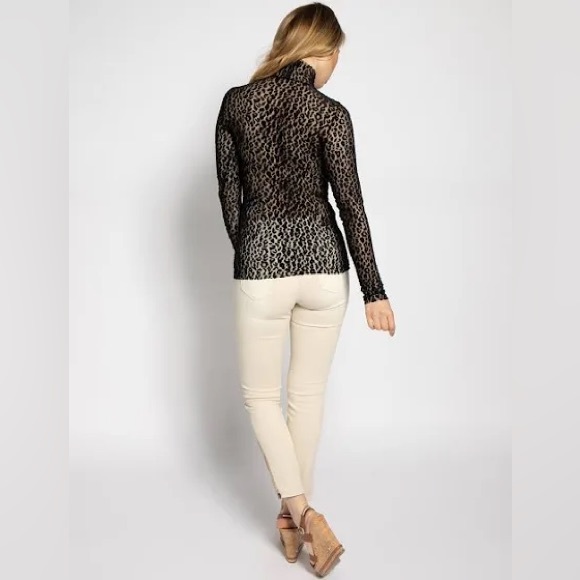 Marc Cain black sheer soft animal print top - size N6 / US 14 - new with tags - Picture 7 of 14